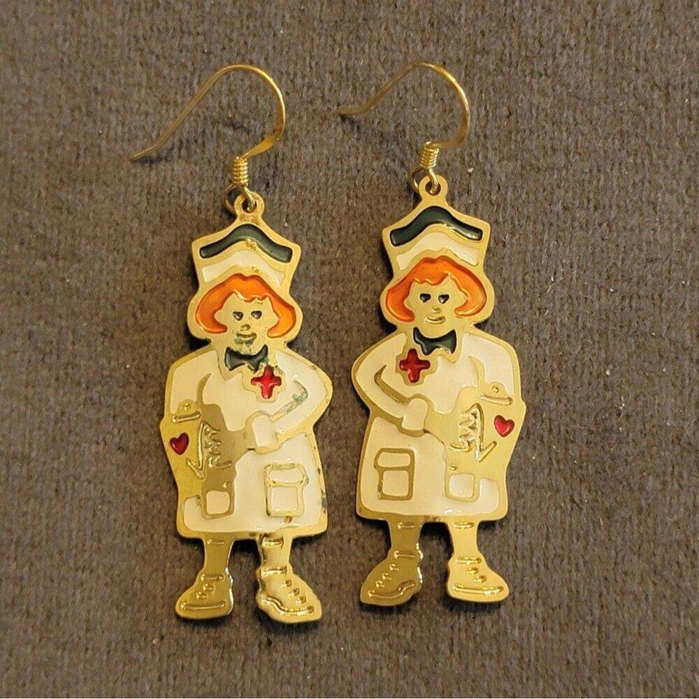Adorable Vintage Nurse Earrings